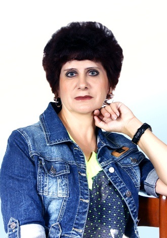 beautiful singles Lyudmila