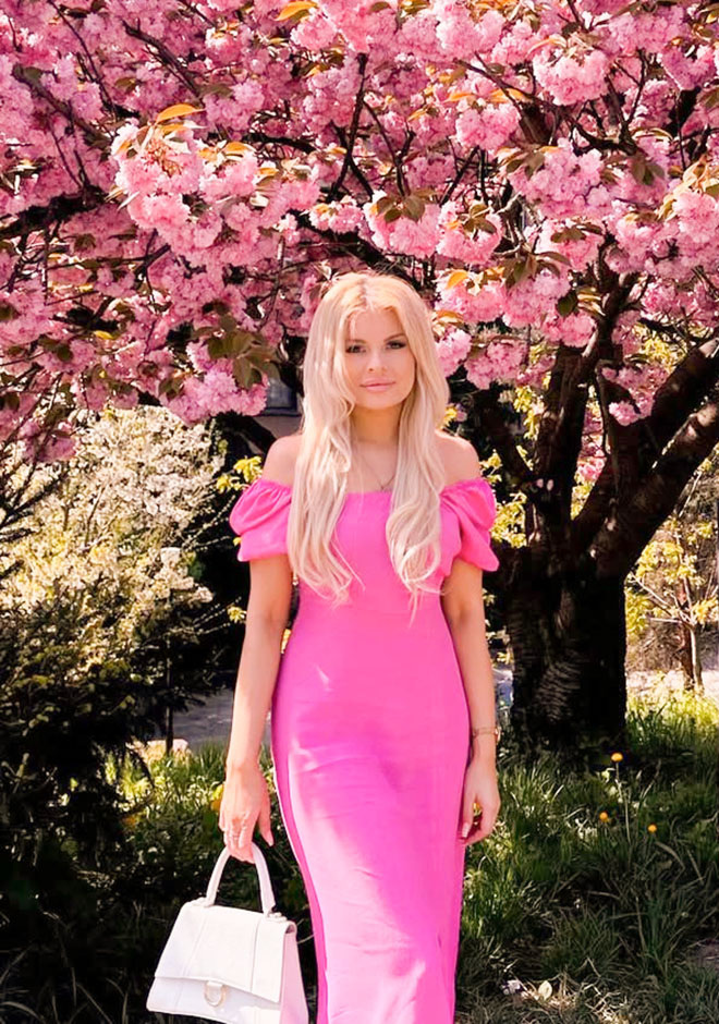 beautiful singles Yuliya