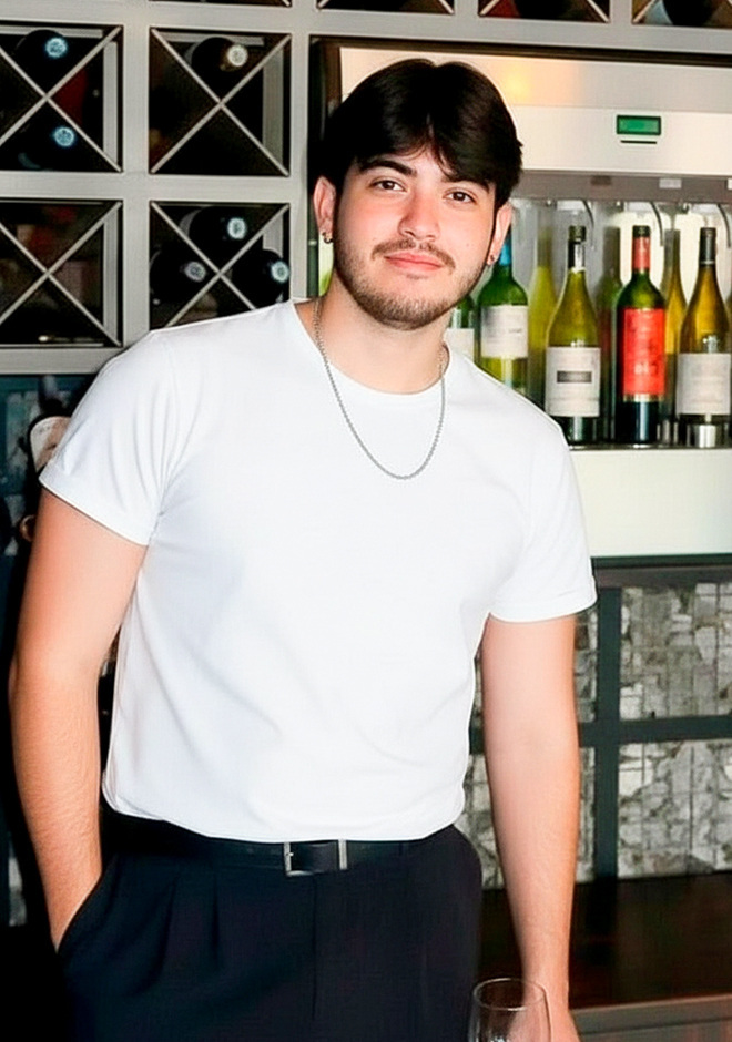 beautiful singles Alexander