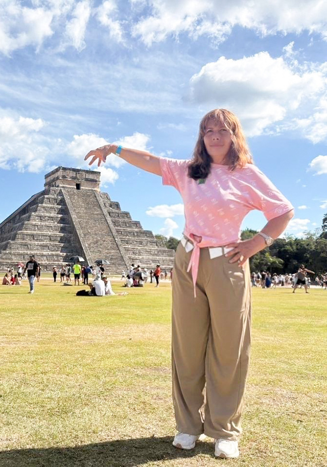 beautiful singles Evelin