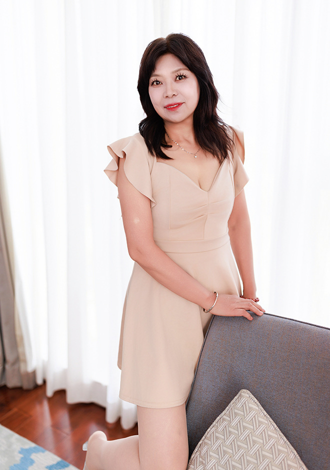 beautiful singles Yupeng (Peng)