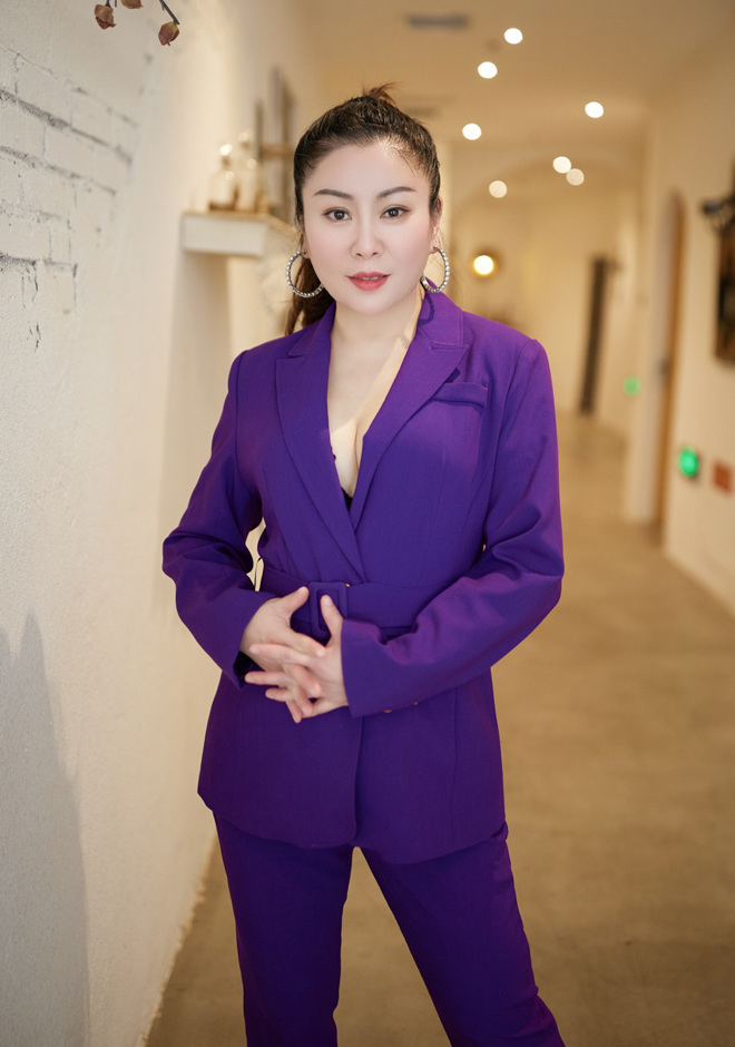 beautiful singles Yan (Yan)