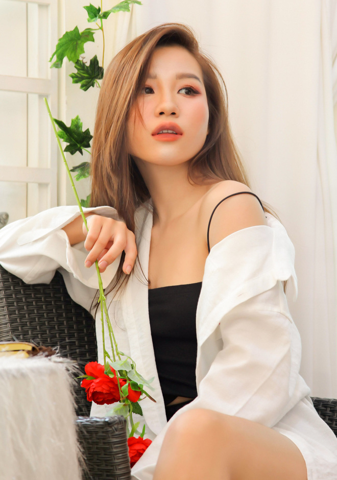 beautiful singles Thi Thanh Nga (Nga)