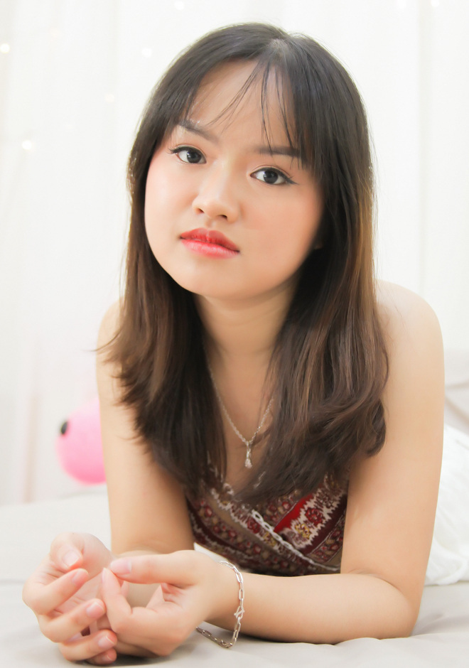 beautiful singles Nhat Vy (Vy)