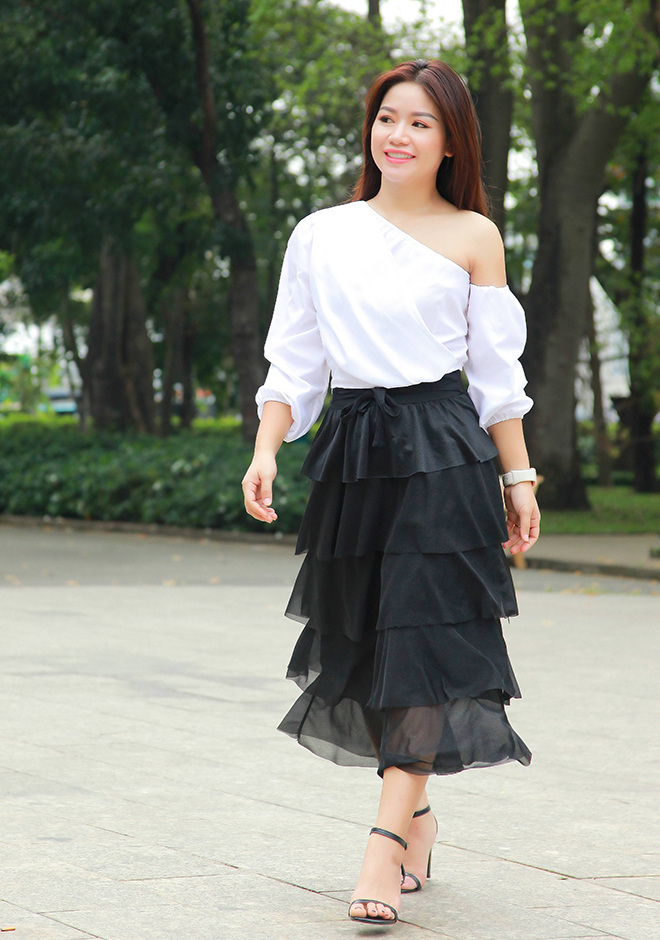 beautiful singles Thi Tuyet Trinh (Trinh)