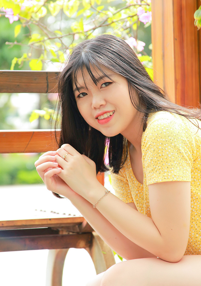 beautiful singles Thi Thoa (Thoa)