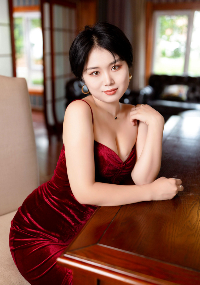 smukke singles Lu (Lu)