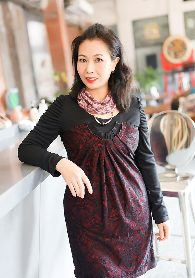 beautiful singles Tongying (Ying)