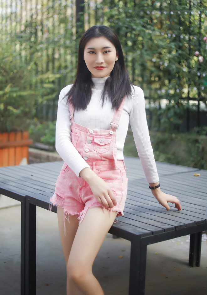 beautiful singles Mengyan (Yan)