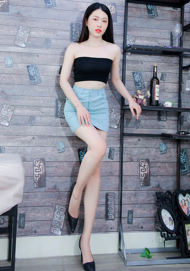 beautiful singles Tieu Binh (Binh)