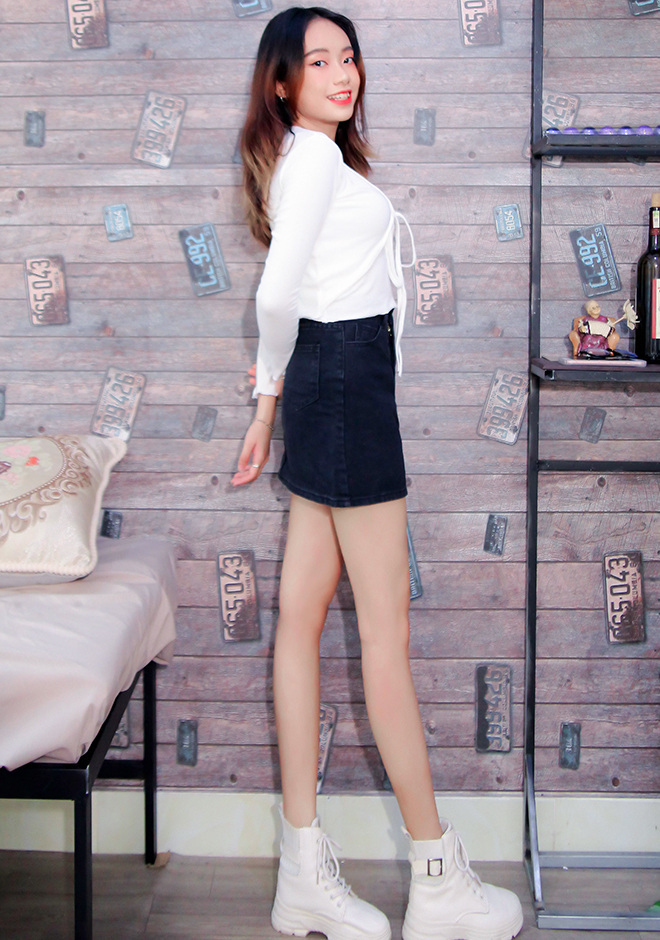 beautiful singles Thi Kim Huong (Huong)