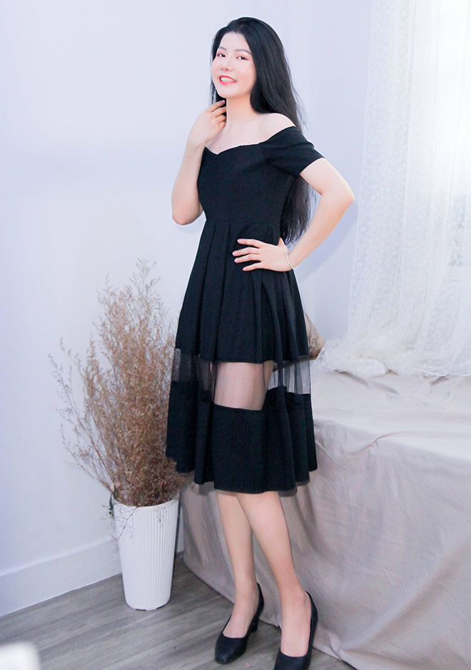 beautiful singles Phoi Nghi (Nghi)