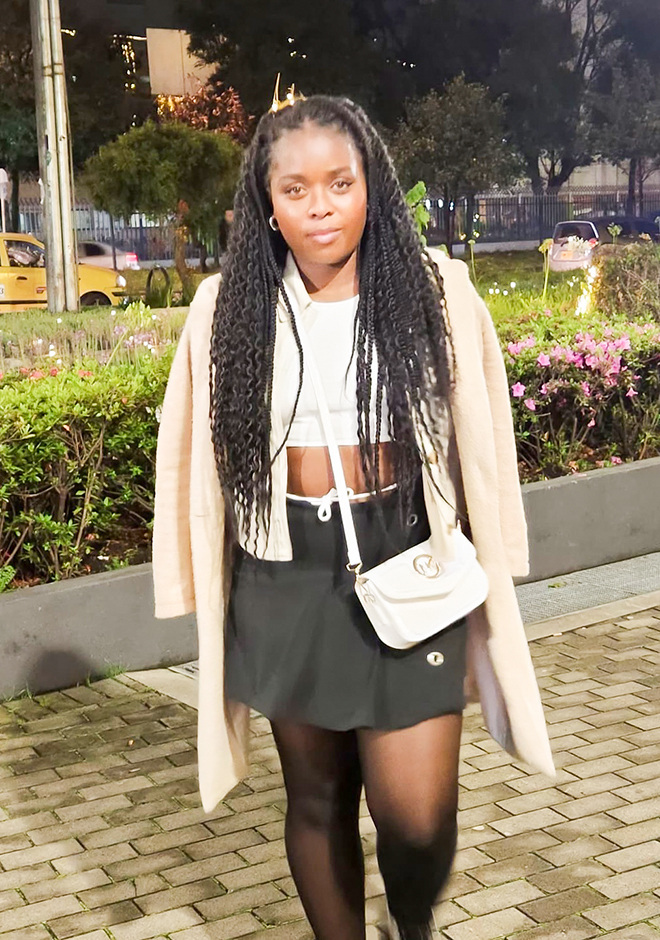 beautiful singles Fernanda