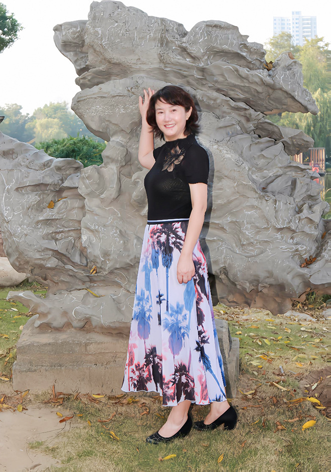 beautiful singles Xiao Ling (LingDa)