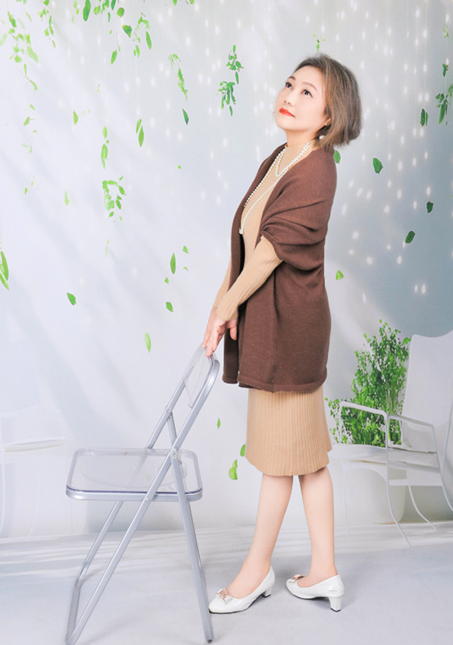 beautiful singles Nian Xin (Elise)