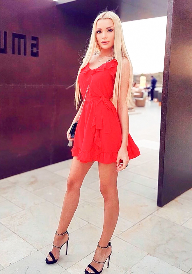 beautiful singles Anna