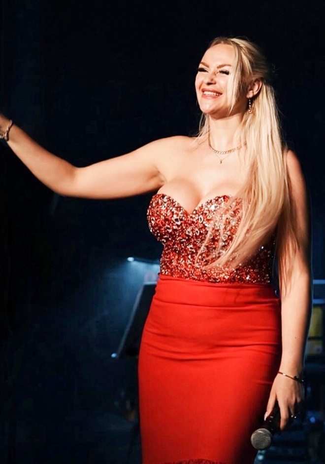 beautiful singles Irina