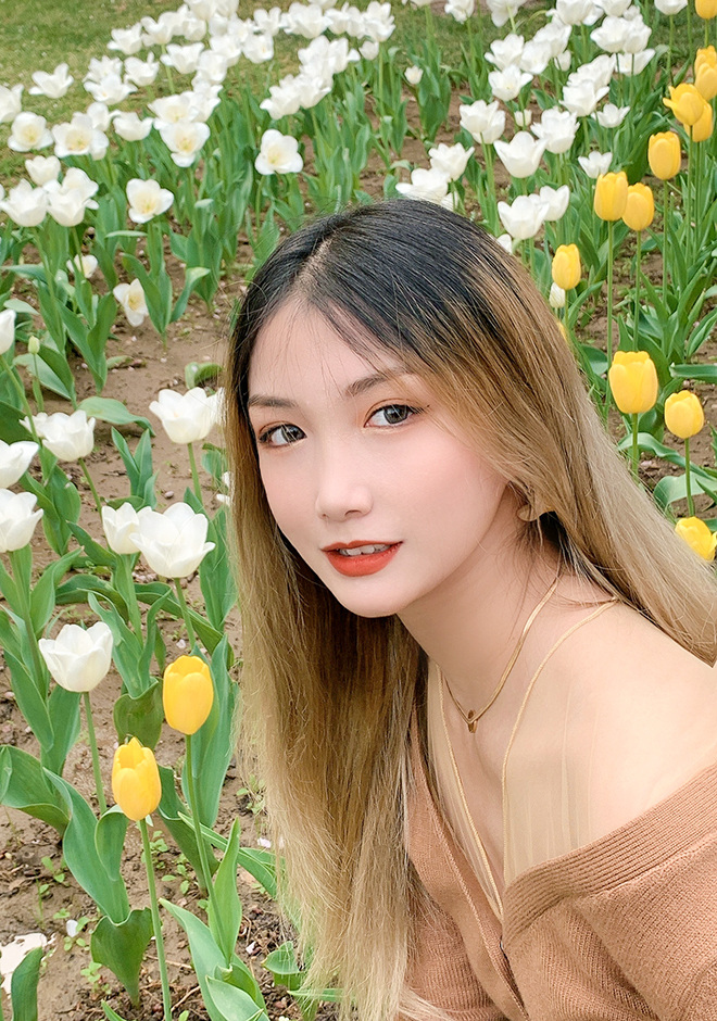 beautiful singles Jiaqi
