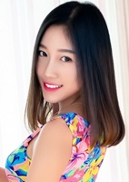 Russian single Xu (Rachel) from Huludao, China