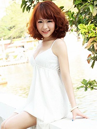 Asian single Hongling (Ling) from Shenzhen, China