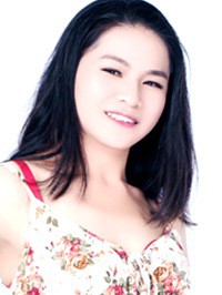 Asian woman Liuqing from Nanning, China