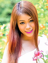 Asian single Minyi (Minya) from Guangzhou, China
