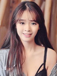 Asian single Yuhan (Victoria) from Guangzhou, China