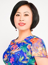 Asian woman Jing (Jing) from Shenyang, China