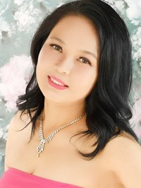 Asian woman Yongli from Shenyang, China