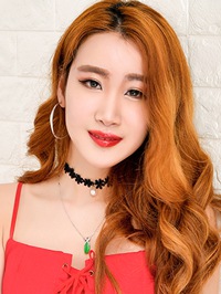 Asian woman Qianwen (Frieda) from Shenyang, China