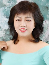 Asian single Yanjie from Fushun, China