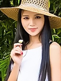 Asian single Wenting from Fuzhou, China