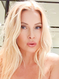 Ukrainian single Julia from Kherson, Ukraine