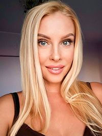 Ukrainian single Julia from Kherson, Ukraine