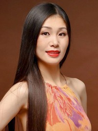 Asian woman Nan from Shenyang, China