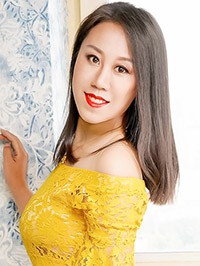 Asian woman Bingxin from Benxi, China