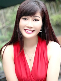 Asian woman Wing from Guangzhou, China