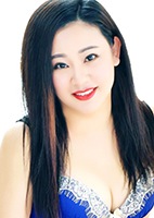 Russian single Xue (Yuki) from Shenyang, China