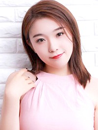 Asian woman Jiarong from Shenyang, China