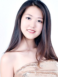 Asian single Mengxia from Shenyang, China
