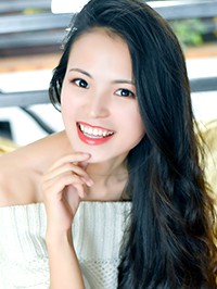 Asian woman Xiaolin from Shenyang, China