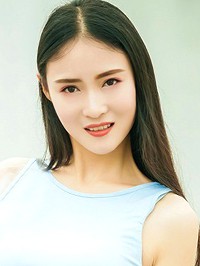 Asian woman Yin from Changsha, China