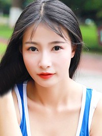 Asian woman Lei from Changsha, China