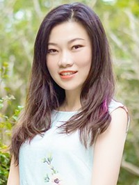 Asian woman Ying from Zhuhai, China