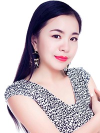 Asian woman Sijuan (Amy) from Zhuhai, China