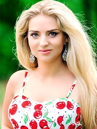 Single Alyona from Odessa, Ukraine