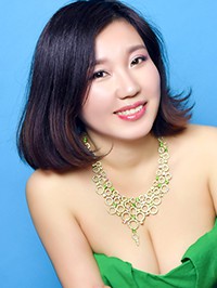 Asian single Xiaoxia from Shenyang, China