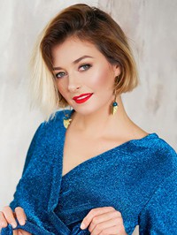 Ukrainian single Elena from Nikolaev, Ukraine