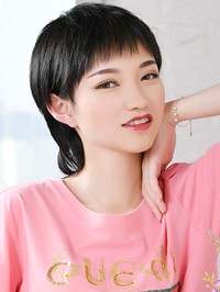 Asian woman Feng (Na) from Shenyang, China