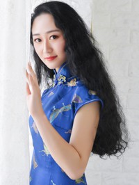 Asian woman Xinyue (Amy) from Shenyang, China